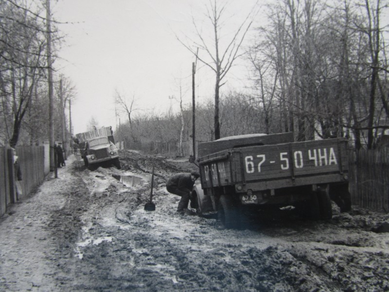 Фото. Вулиця Жданова (Кооперативна) в місті Бахмач. 1955 чи 1956 рік.