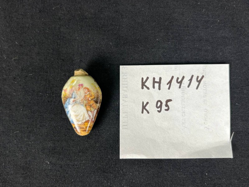 Пляшечка порцелянова (флакончик для пахощів)