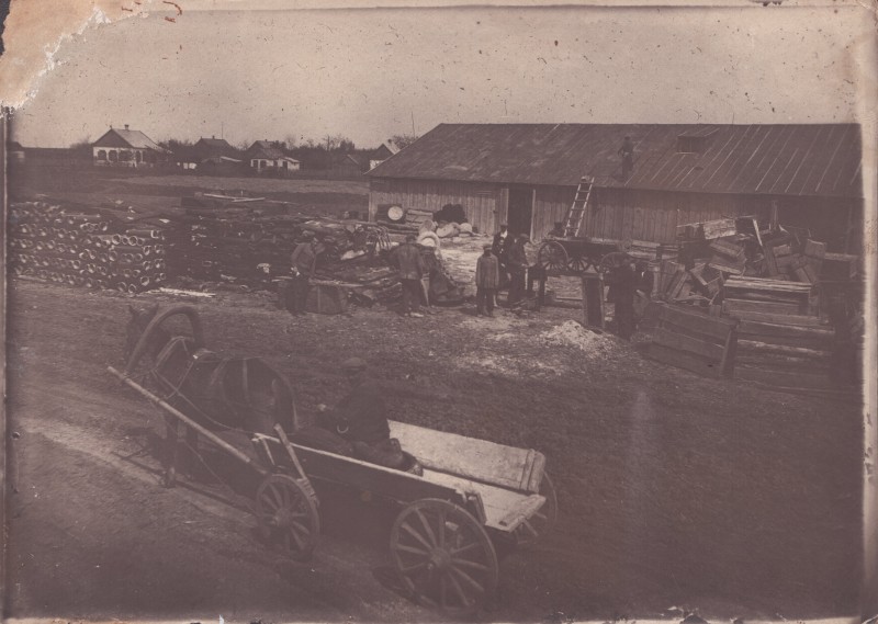 Господарський склад будівництва динасового заводу ім. Дзержинського.