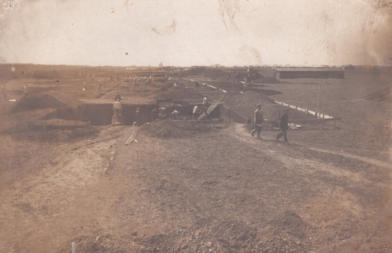 Будівництво житлових будинків для робочих динасового заводу ім. Дзержинського.