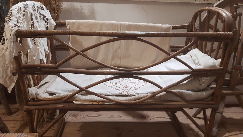 Колиска дитяча