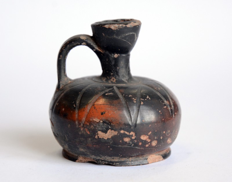 Лекіф чорнолаковий