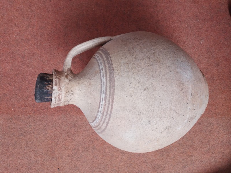 Глечик для рідини.