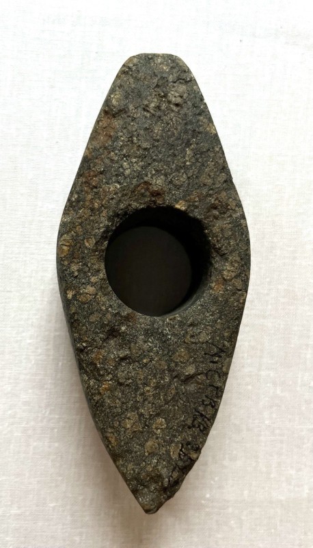 Сокира кам'яна (крем'яна)