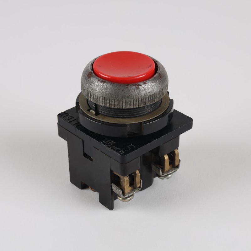 Кнопка управління КЕ 011 УЗ