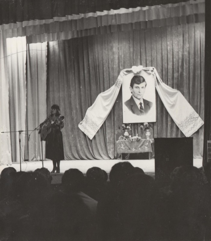 Фотографія. Вечір пам’яті В. Івасюка.