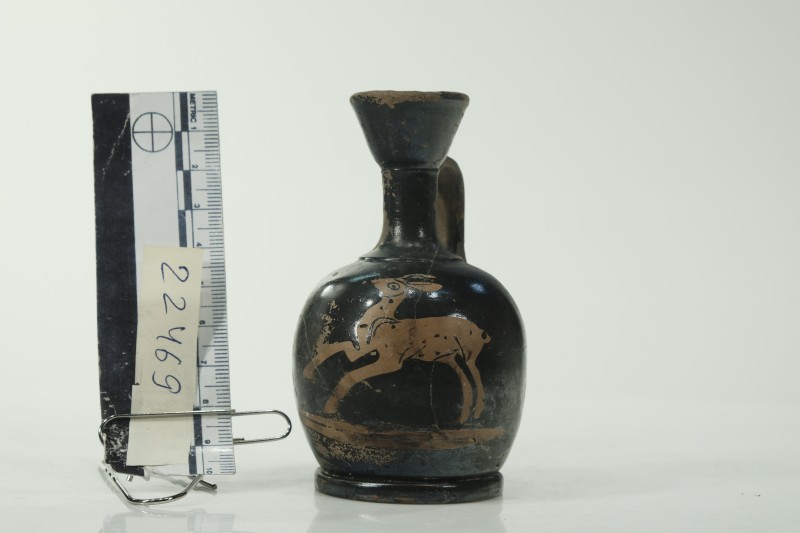 Арібалічний червонофігурний лекіф