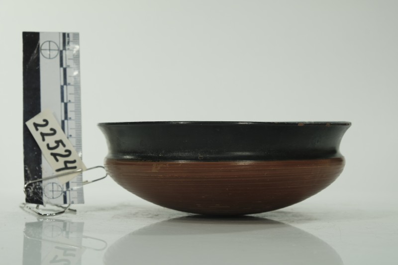 Кубок мегарський червонолаковий