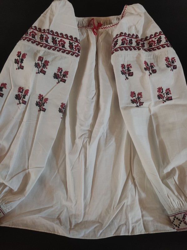 Сорочка жіноча