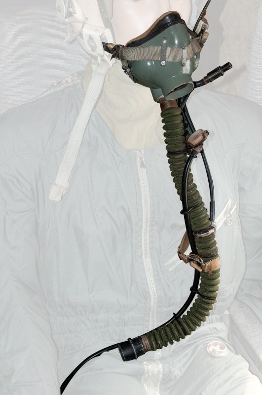 Киснева маска (КМ-32)