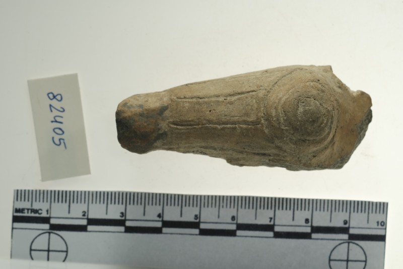 Фрагмент антропоморфної статуетки