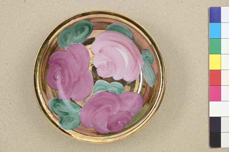 Блюдце глибоке (позолочене з бузковими квітами). Входить до комплекту з 4-х предметів.