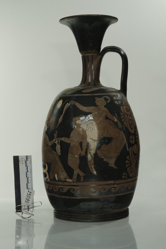 Лекіф червонофігурний