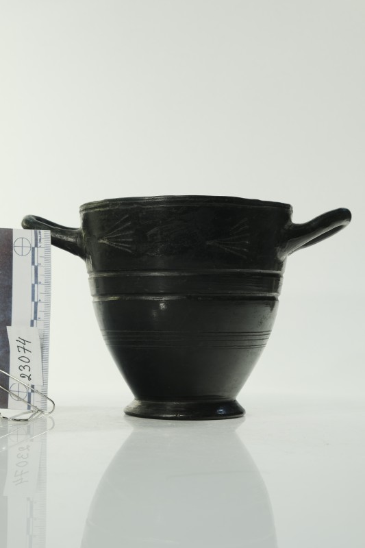 Скіфос буккеро із двома ручками