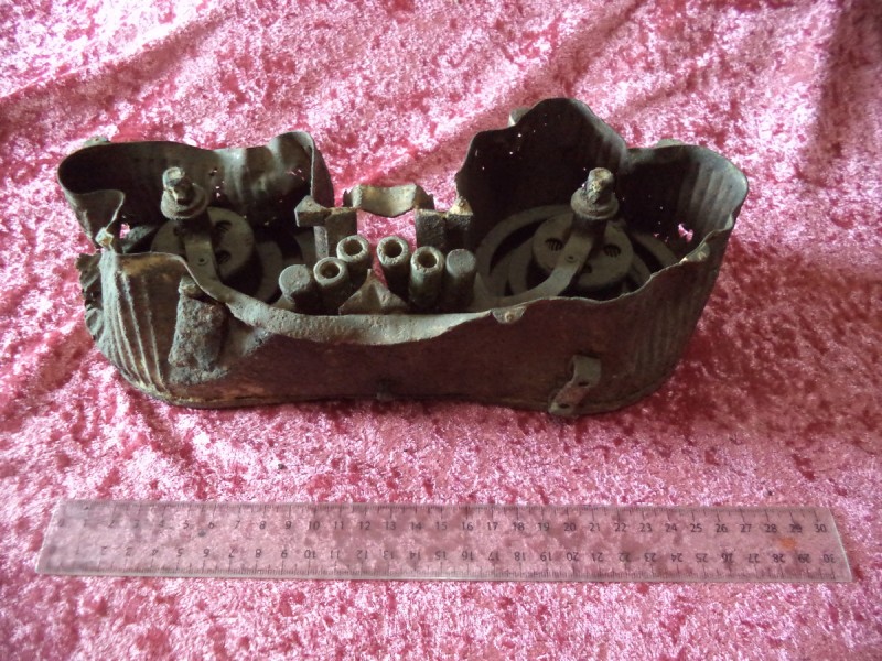 Підпатронник до німецького авіаційного кулемета часів ІІ Світової війни