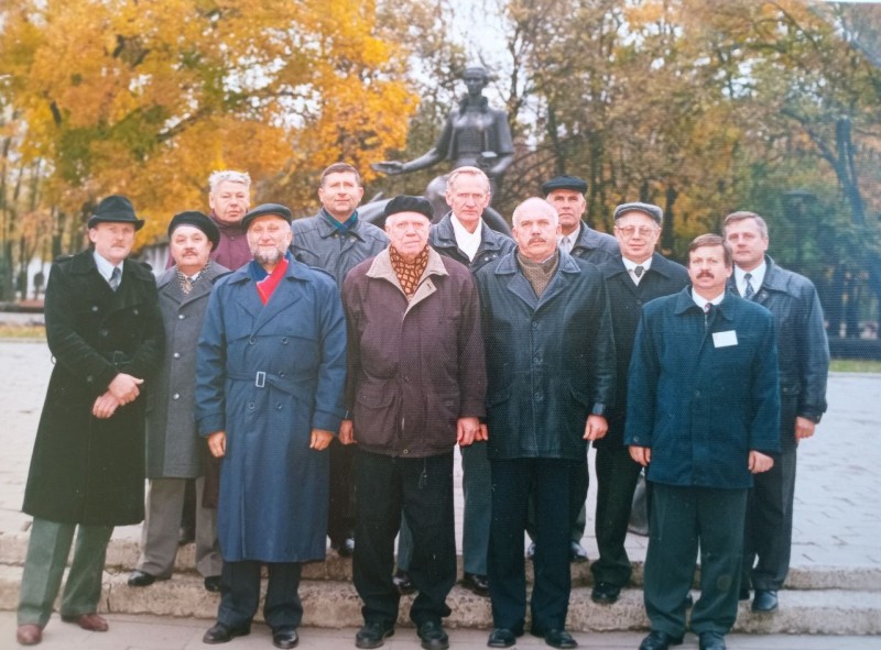 Фото. Президія конференції «Минуле і сучасне Волині та Полісся» у Ковелі.