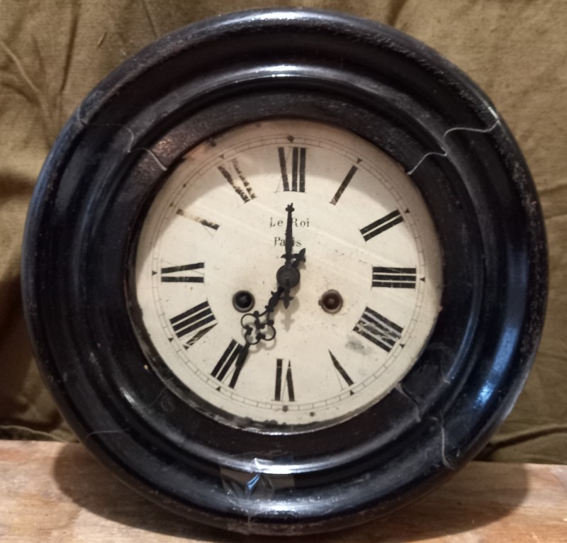 Предмет. Годинник круглий настінний. Початок XX ст