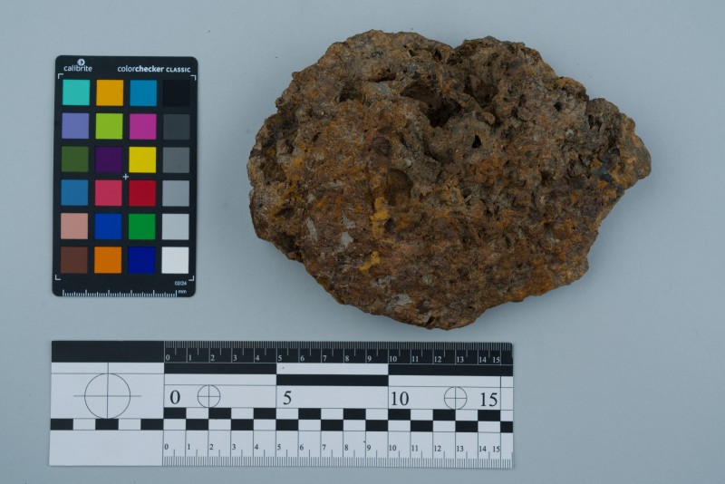 Шлак металевий