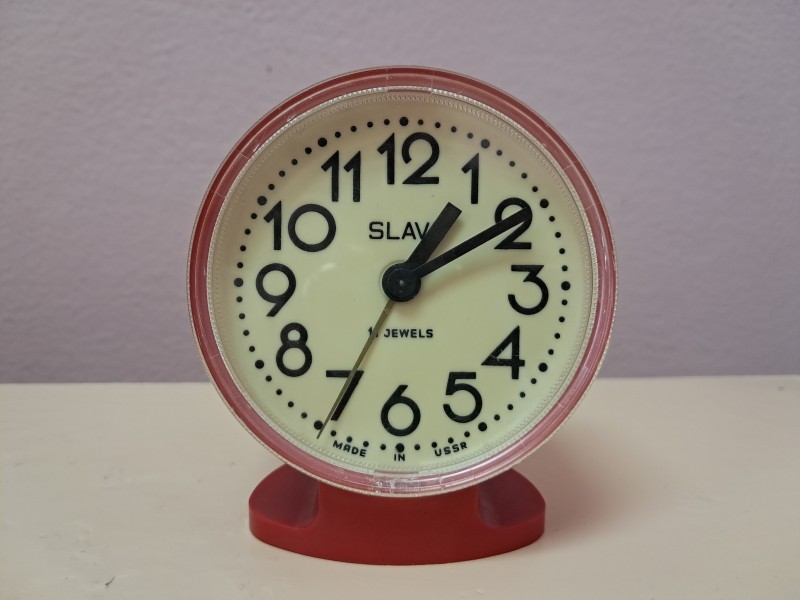 Будильник "Слава"