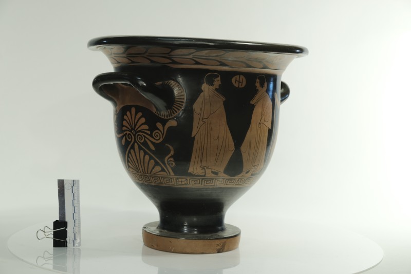 Кратер червонофігурний