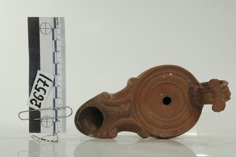 Світильник червонолаковий (Terra sigillatta)