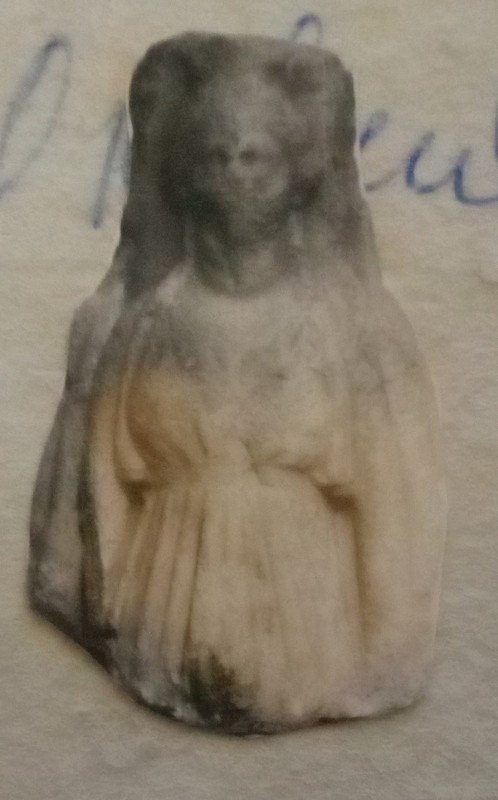 Фрагмент потрійної фігури Гекати