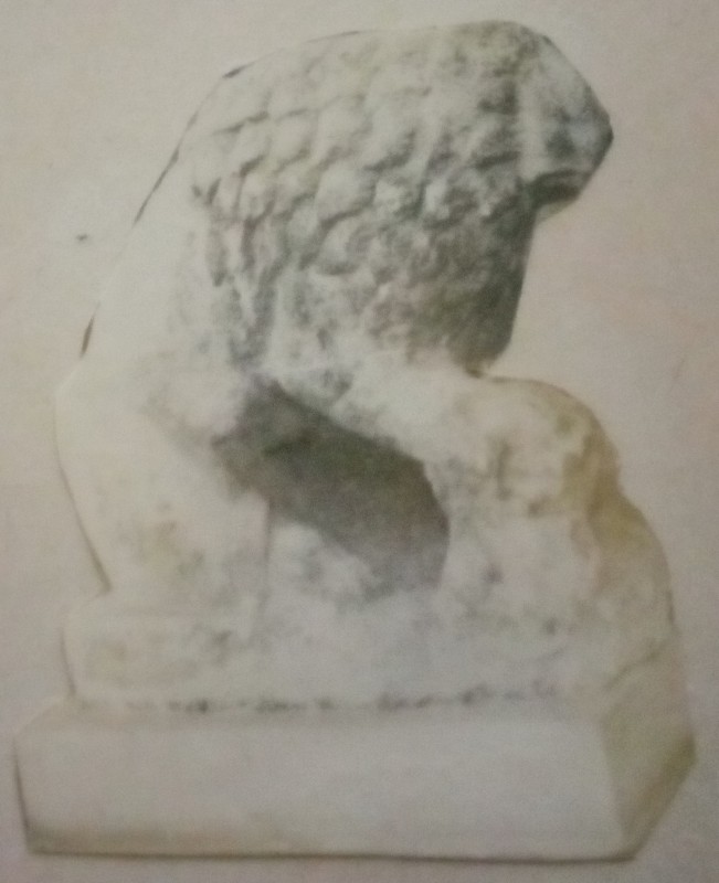 Мармурове зображення лева