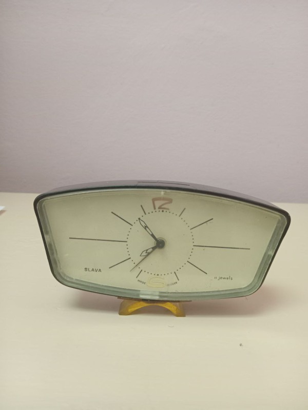 Механічний будильник "Слава"