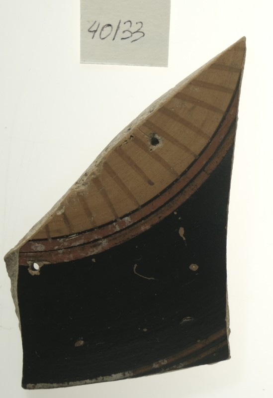 Фрагмент нижньої частини великого кіліка