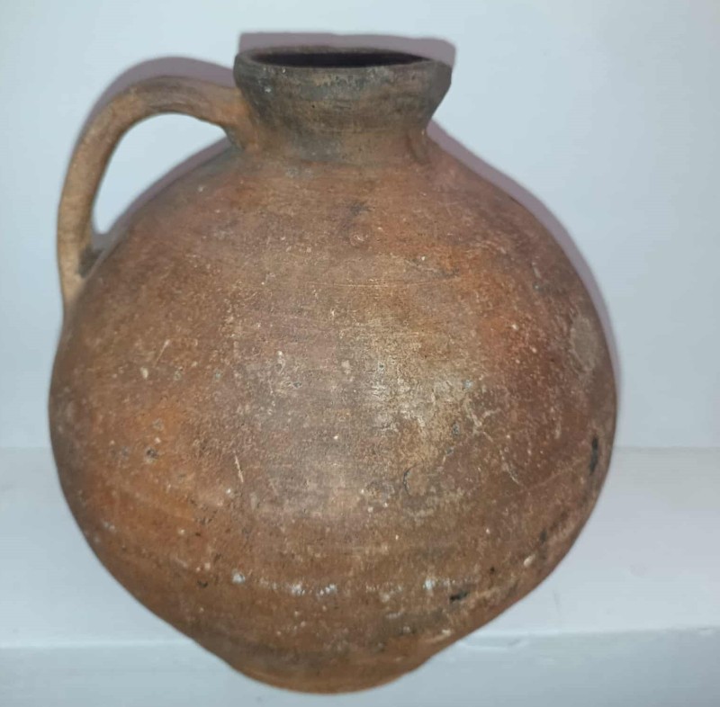 Глечик для зберігання води.