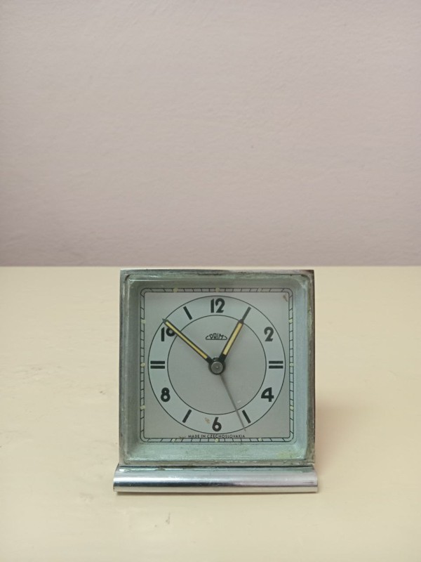 Будильник механічний