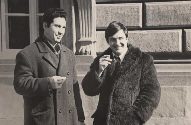 Фотографія. В. Івасюк з Богданом Гнатовським. 1973 рік.