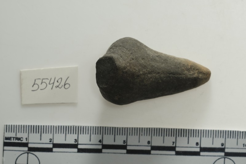 Жіноча глиняна фігурка