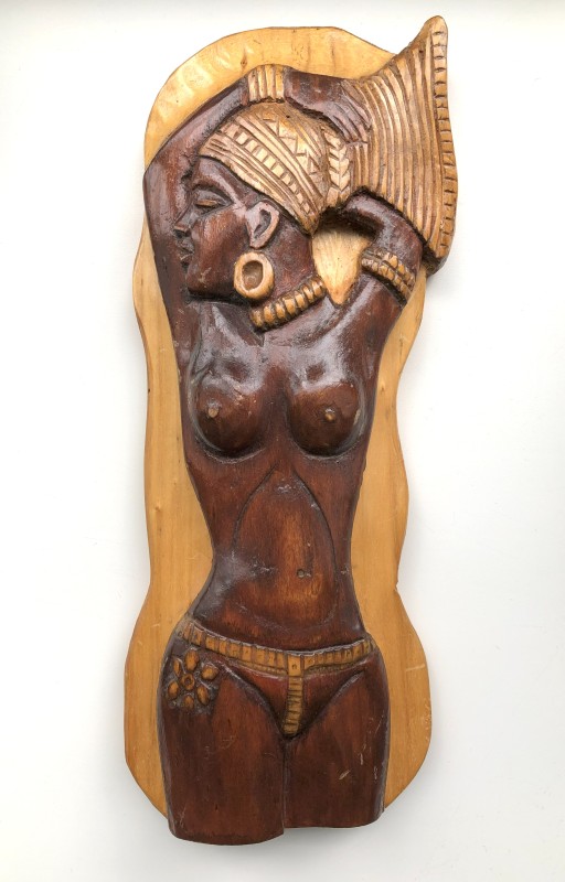 Барельєф різьблений «Мулатка»