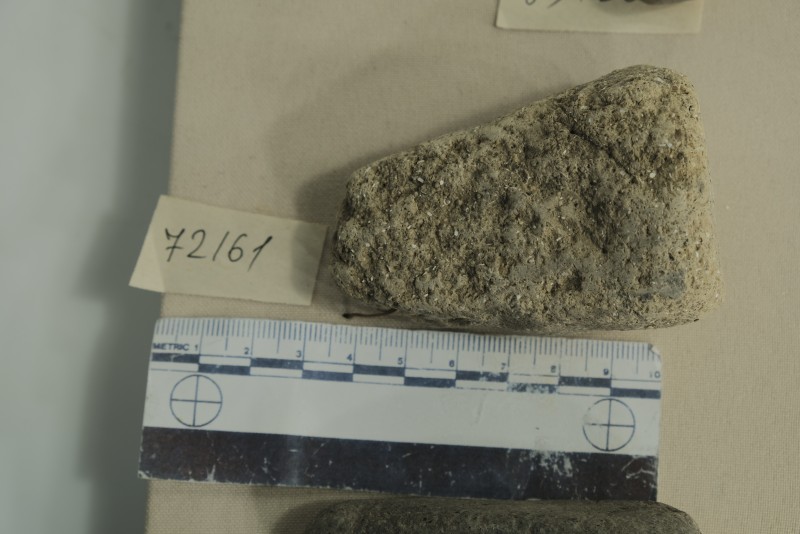 Грузило пірамідоподібної форми