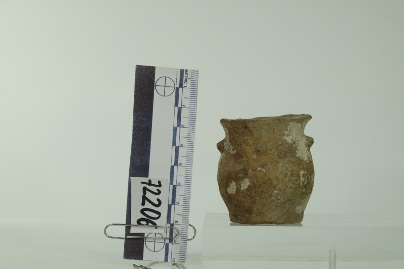 Горщик, мініатюрної форми, м'якого профілювання