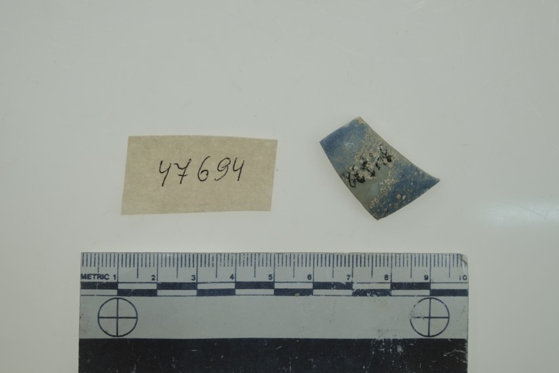 Фрагмент скляної посудини