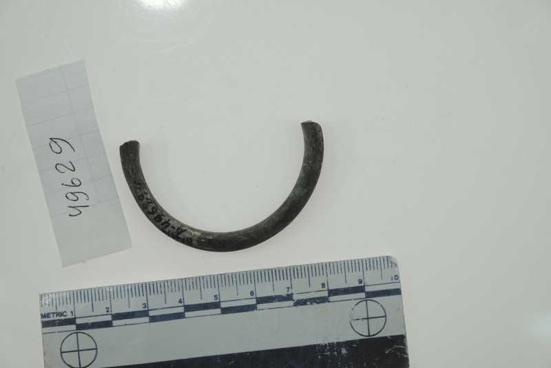 Фрагмент скляного браслету