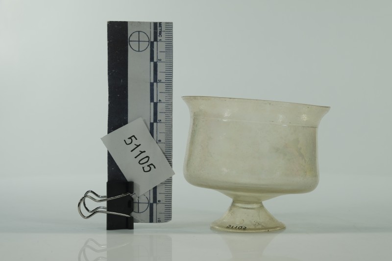 Кубок на підставці