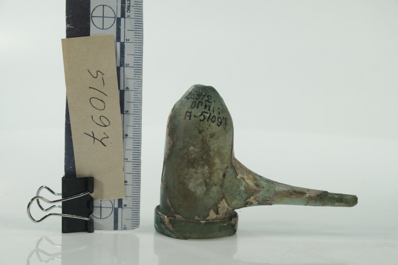 Посудина у вигляді гутуса