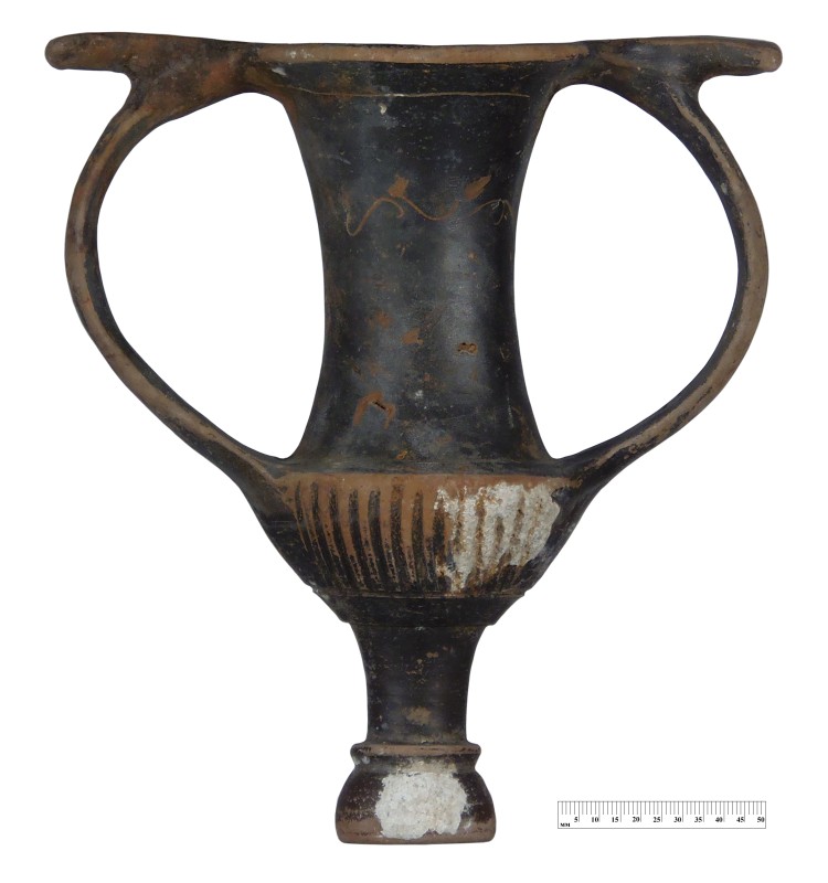 Чорнолаковий канфар