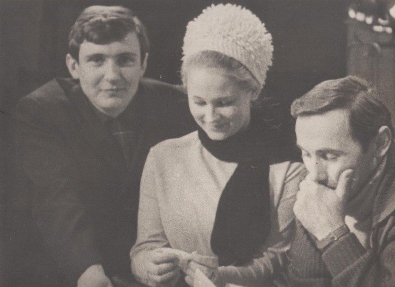 Фотографія. В. Івасюк із Н. Щербаковою та В. Стріховичем. 1969-1970 роки.