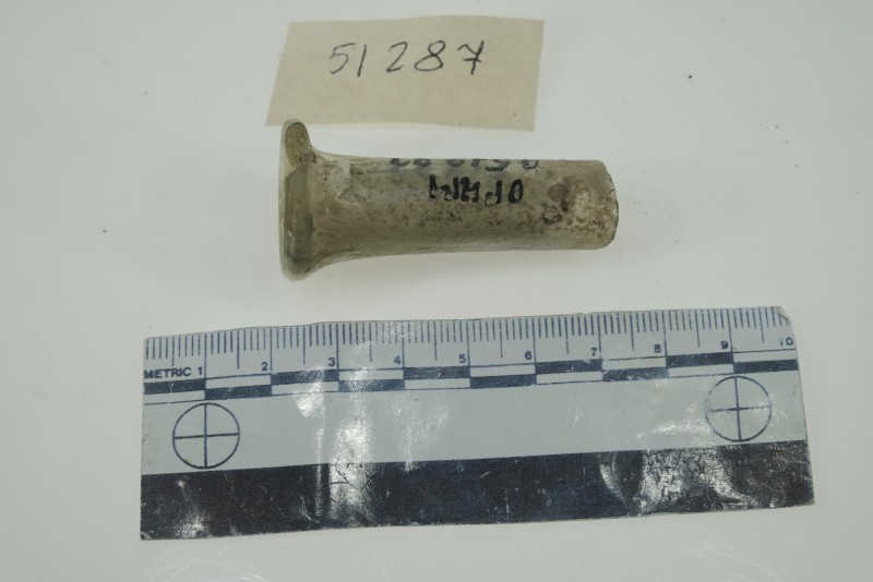 Шийка скляної посудини