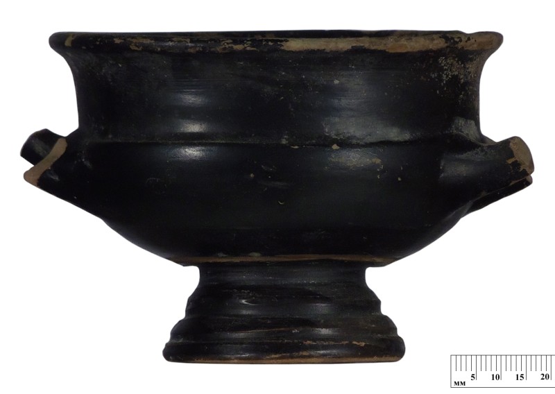 Чорнолаковий канфар