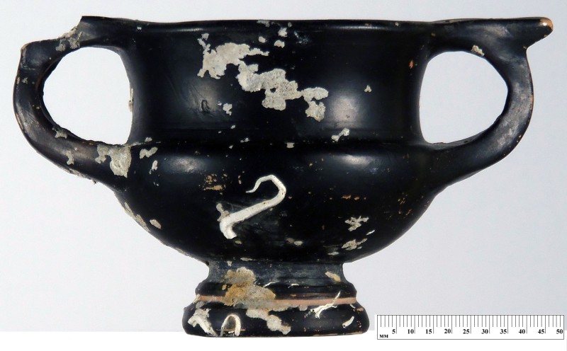 Чорнолаковий канфар