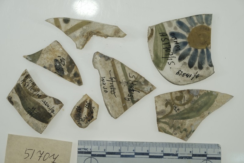 Фрагменти посудини