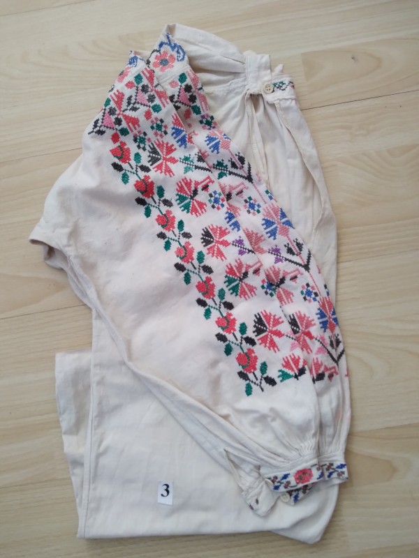 Сорочка жн. (вишита) 50 р. 20 ст.