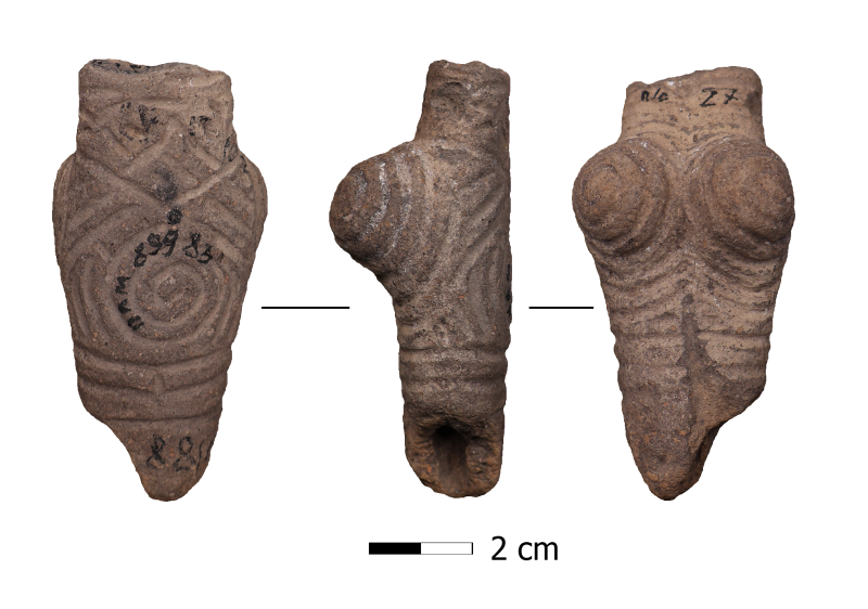 Фрагмент нижньої частини глиняної антропоморфної статуетки з частиною корпусу.