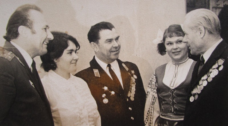 Фото групове. Кошкін Петро Іванович ( по центру).