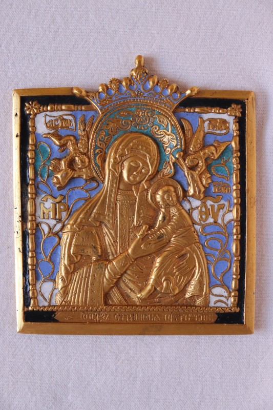 Ікона із зображенням Божої Матері з немовлям "Страстна"